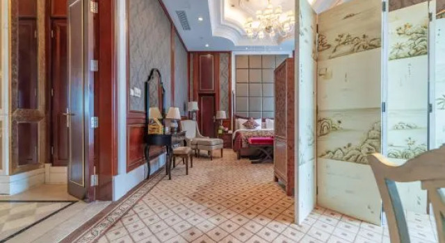 Люкс с видом на город Ramada Yichang Hotel
