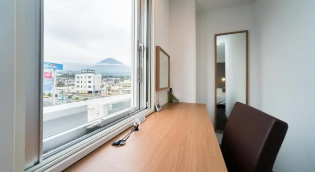 Двухместный номер Standard с видом на горы Super Hotel Fujinomiya