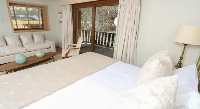 Полулюкс Leonera Hotel