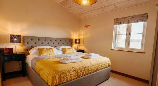 Impeccable 2-bed Cottage Near Woodbridge, Book Feriehus Sommerhuse i Woodbridge, Hytte