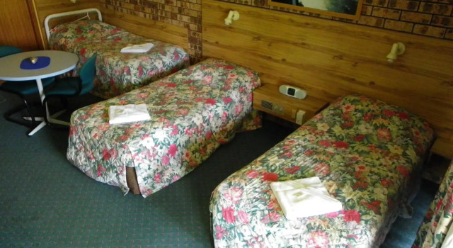 Surfside Resort Motel, Rezervasyon Motel Lake Cathie 