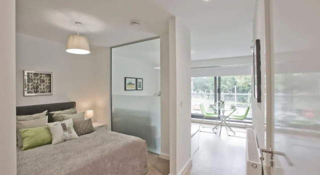 LUXURY STUDIO Apartment in Stoneywood, Aberdeen
