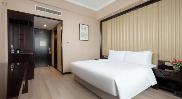 Madison Shanghai Gongkang, Varaa Hotelli Miaohang Shanghai