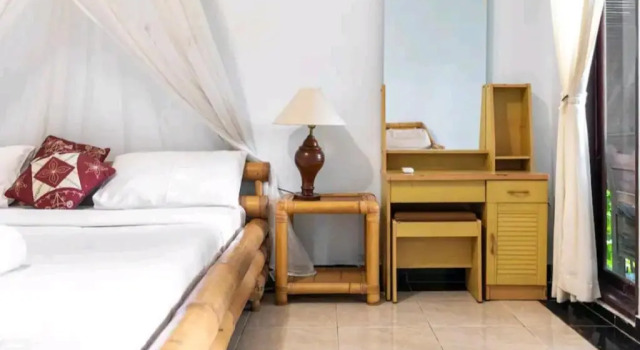 Bahari Beach Amed, Забронировать Гостевой дом Отели провинции Бали с завтраком, Завтраки