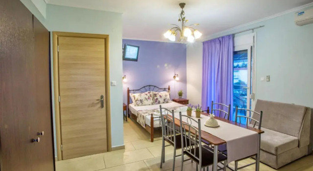 Студия Golden Suites