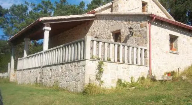 Casa As Covas, Book Hotel O Touro Spain