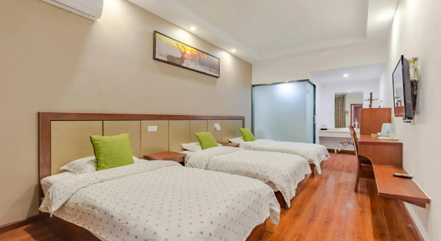 Трёхместный номер Standard Old Street International Youth Hostel