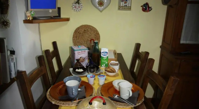 Ai Piedi Delle Colline