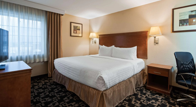Двухместный люкс Best Western Plus Wausau-Rothschild Hotel