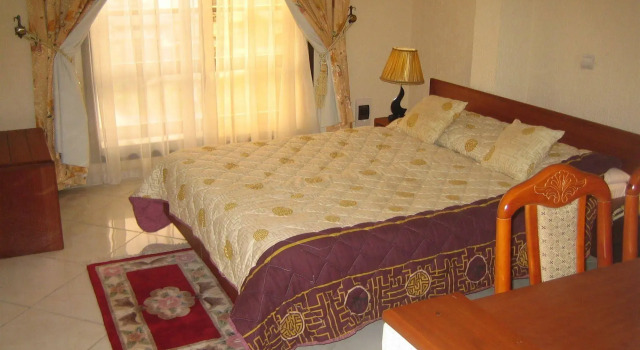 Serena Palace Hotel