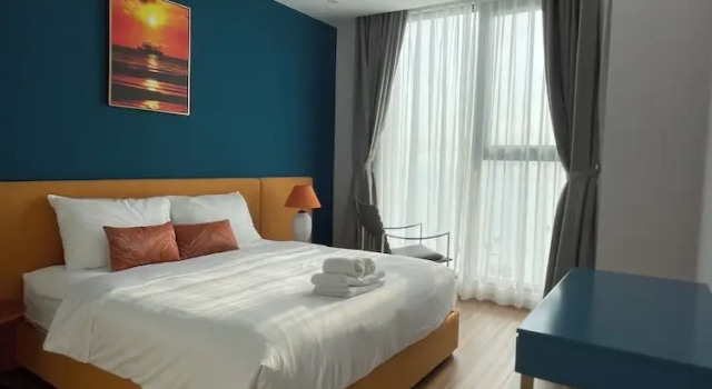 Двухместные апартаменты Luxury с балконом и с видом на океан Azure Premium Apartments
