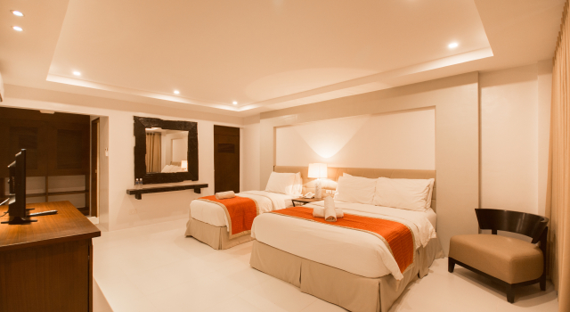 White House Beach Resort