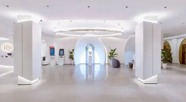 18 Degree Intelligent Hotel in the Island (Qilou Old Street), Book Hotel Haikou Hainan