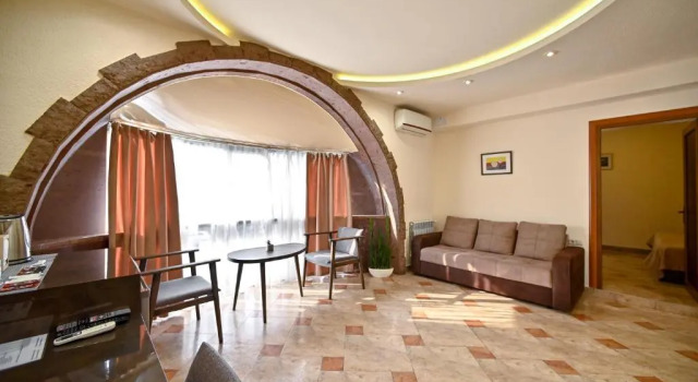Люкс Superior Skyline Hotel Yerevan