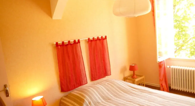 House With 6 Bedrooms in Banassac, With Wonderful Mountain View and En, Varaa Hotelli Banassac 