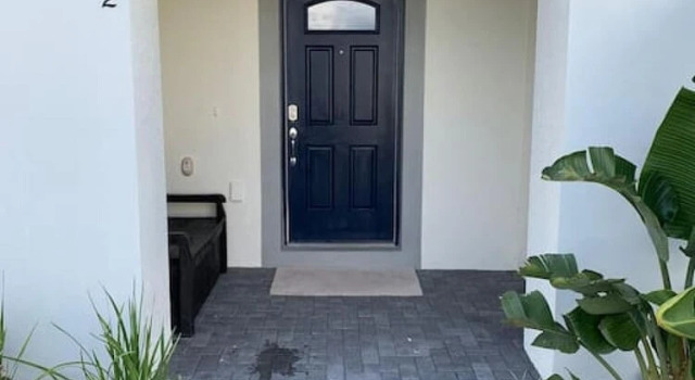Brand New Luxurious Home With Private Pool Close to Disney in a Windsor Resort, Book Ferieresort Hoteller i Four Corners med pool, Swimmingpool