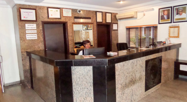 Manyxville Hotel & Suites