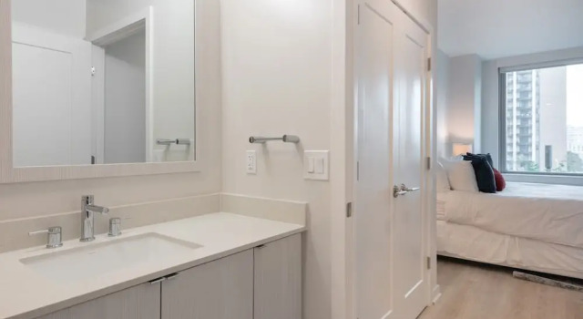 Двухместные апартаменты Global Luxury Suites Crystal City