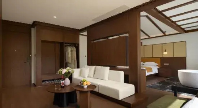 Люкс Xin A Dan Yuan Optics Valley International Hotel