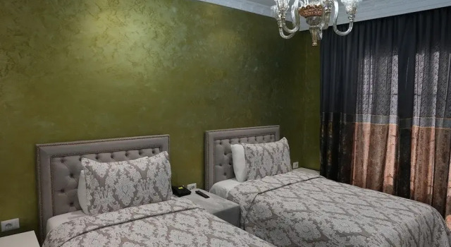 Двухместный номер Standard с балконом Hotel Eiffel