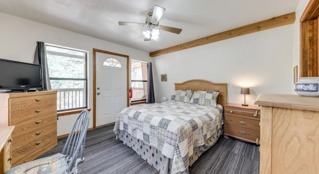 Family-friendly Ruidoso Cabin - Ski, Hike & Fish!, Varaa Hotelli Ruidoso New Mexico