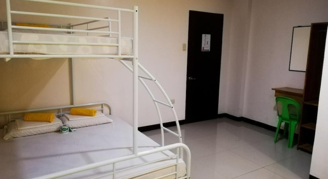 Standard Familie Zimmer ROEXCIN Tourist Inn