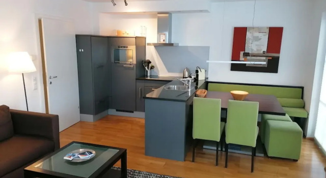 Апартаменты Comfort с 2 комнатами с балконом и с видом на город Komfort Appartements serviced by Auhof