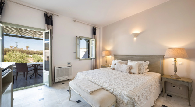 Saint Andrea Seaside Resort, Prenota Resort Naoussa 