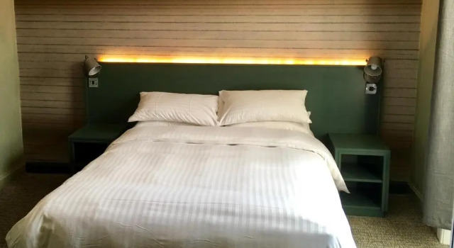 Kings Arms Hotel, Забронировать Отель Отели Шотландских границ с парковкой, Парковка