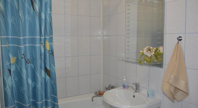 Pavlovskij trakt 203, Prenota Appartamento Hotel a Barnaul con parcheggio, Parcheggio