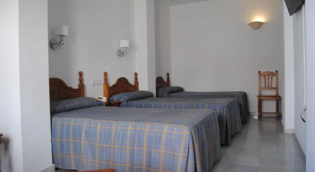 Трёхместный номер Standard Hotel Mirasol