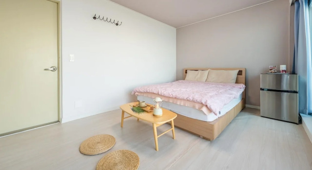 Gangneung Haerang Pension, Забронировать Гостевой дом Каннын Канвондо, рядом с Библиотека «Сунджу»