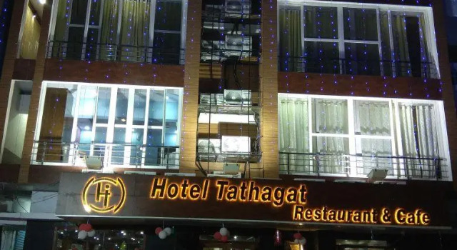 Номер Deluxe Hotel Tathagat International