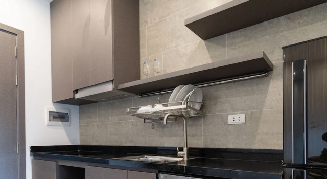 Двухместные апартаменты Deluxe iRest Apartment Vinh Yen