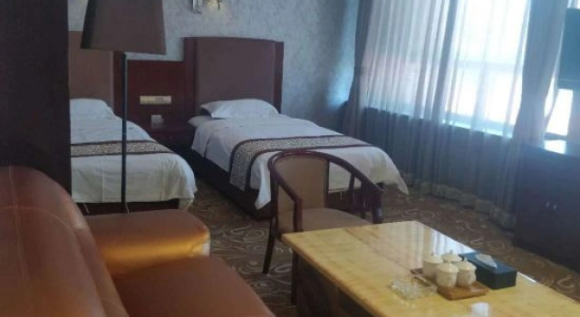 Люкс Deluxe Yinding Hotel, Yijinholo Banner