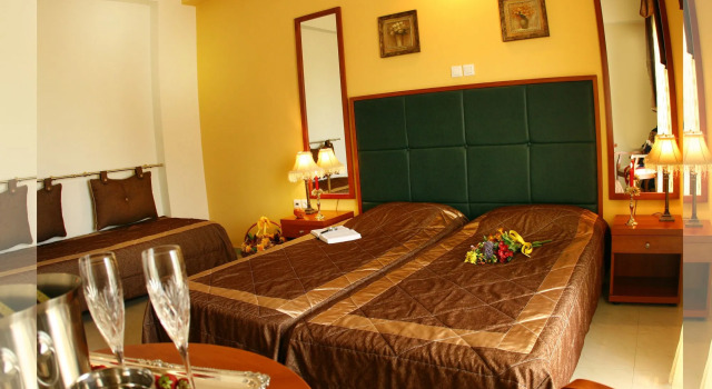 Ionis Art Hotel