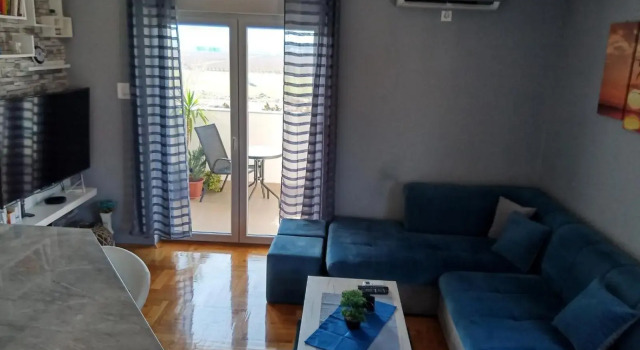 Apartman Sunlight, Забронировать Апартаменты/квартира Отели Требине с парковкой, Парковка