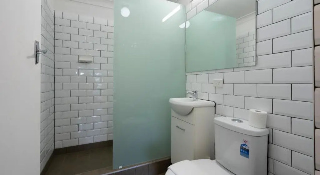 Студия с балконом Manly Waves Studios & Apartments