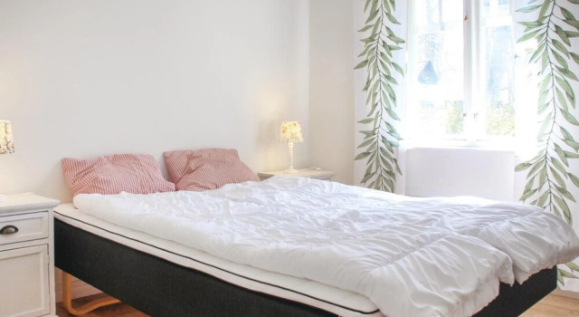 Awesome Home In Ystad With Kitchen, Book Hotel Ystad 