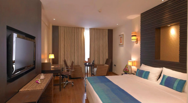 Номер Deluxe Royal Orchid Central Kireeti Hampi