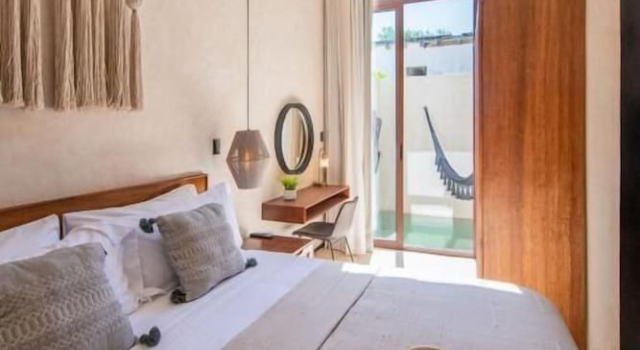 Casa Trova Santa Lucia, with Parking by Cercana, Book Feriehus Hoteller i Yucatán med parkering, Parkering