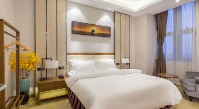 Люкс Superior Metropolo Nanjing South Railway Station Hotel