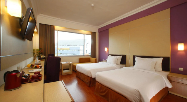 Camera Deluxe Grand Inna Tunjungan