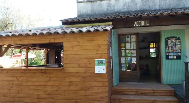 Camping lOlivier Junas, Réserver Camping Junas Gard