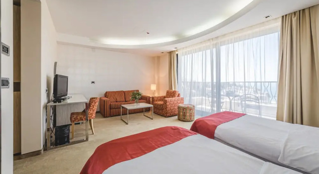 Студия с видом на море Hotel & Apartments HEC Residence