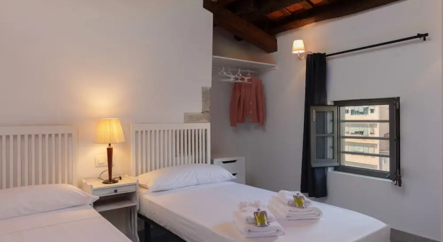 Flateli Rambla 5 4-1, Rezerwuj Hotel Girona Gironès
