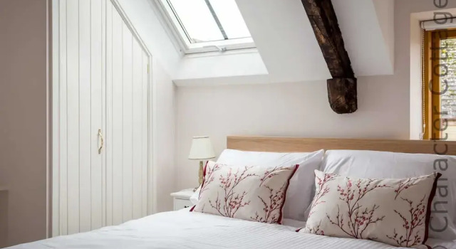 Oyster Barn, Book Feriehus Hoteller i Gloucestershire med parkering, Parkering