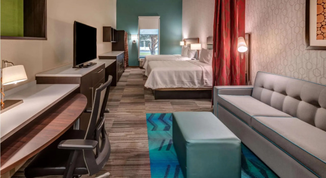 Четырёхместная студия Home2 Suites By Hilton Reno