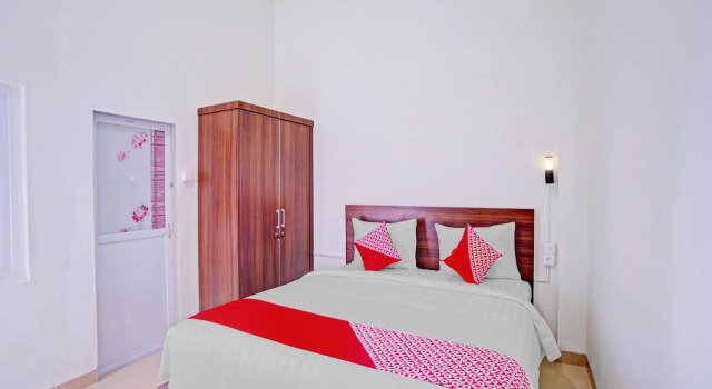 OYO 90500 Teratai Residence, Rezerwuj Hotel Medan Sumatra