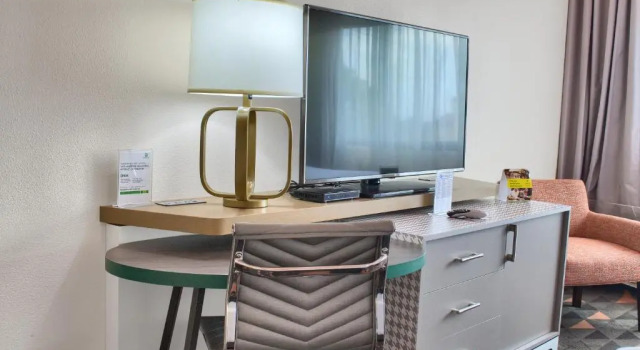 Номер Standard Holiday Inn Mobile West I-10 by IHG